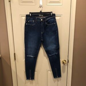 listing-status-banner